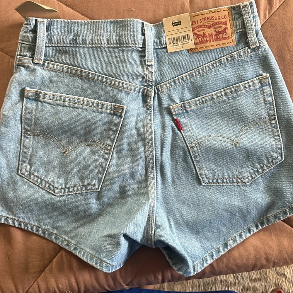 Levi skort never worn size 26